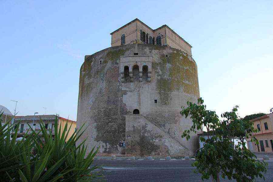 La Gran Torre di Torregrande - Qui Sardegna