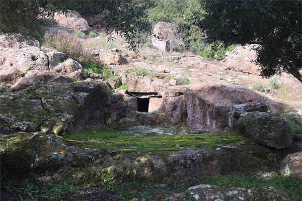 Necropoli di Montessu - Villaperuccio